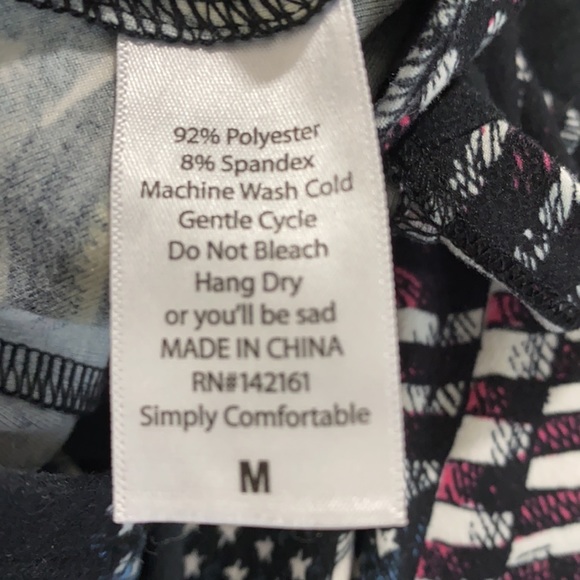 LuLa Roe flag top Size M - Picture 6 of 6